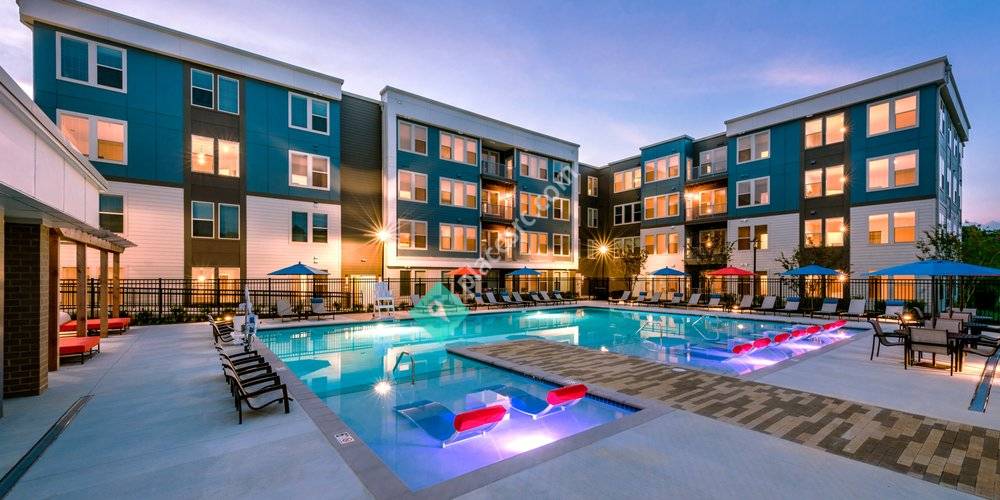 Avalon Arundel Crossing