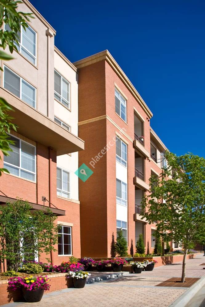 Camden Belleview Station Apartments