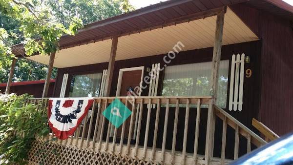 Cardinal Hill Cottages