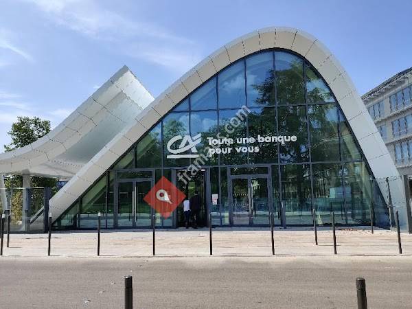 Crédit Agricole S.A. - Campus Evergreen