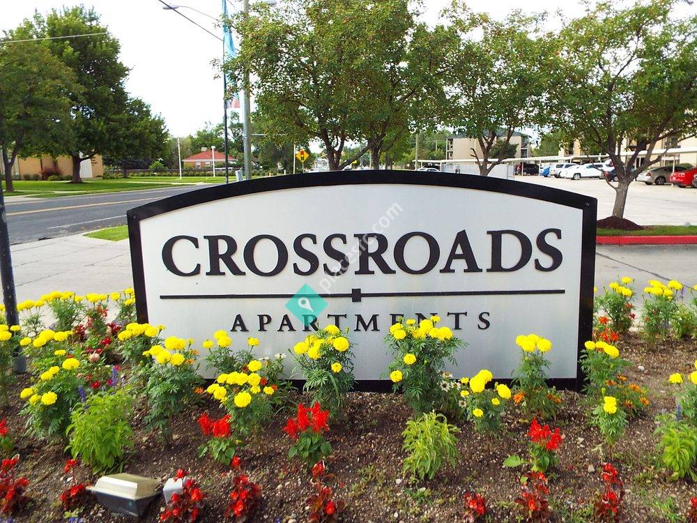 Crossroads Apartments