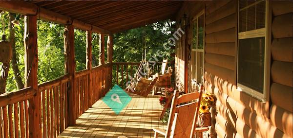 Crystal Cove Bed and Breakfast and Luxury Log Cabins