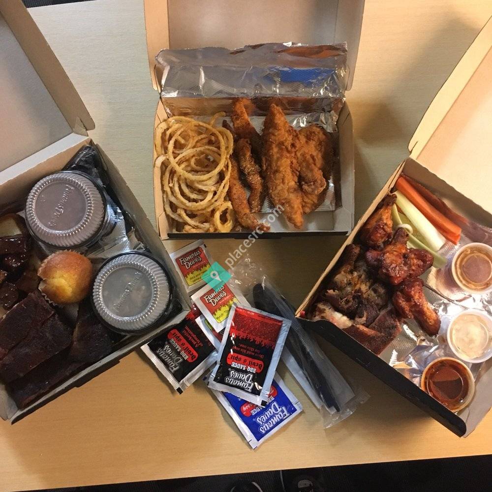 Famous Dave's Bar-B-Que