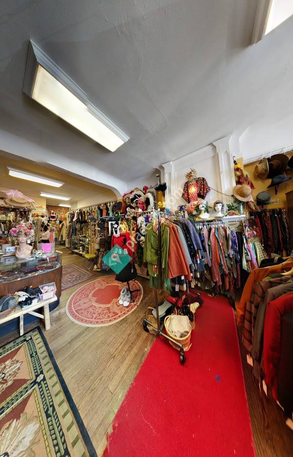 Fashionista Vintage & Variety