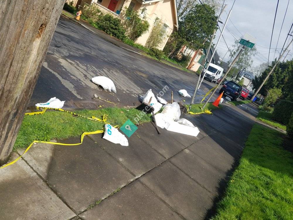 Flannery's Drop Box Service