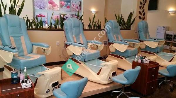 Four Seasons Nail Salon