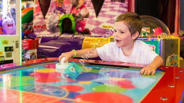 Giggles-N-Jiggles Family Fun Center