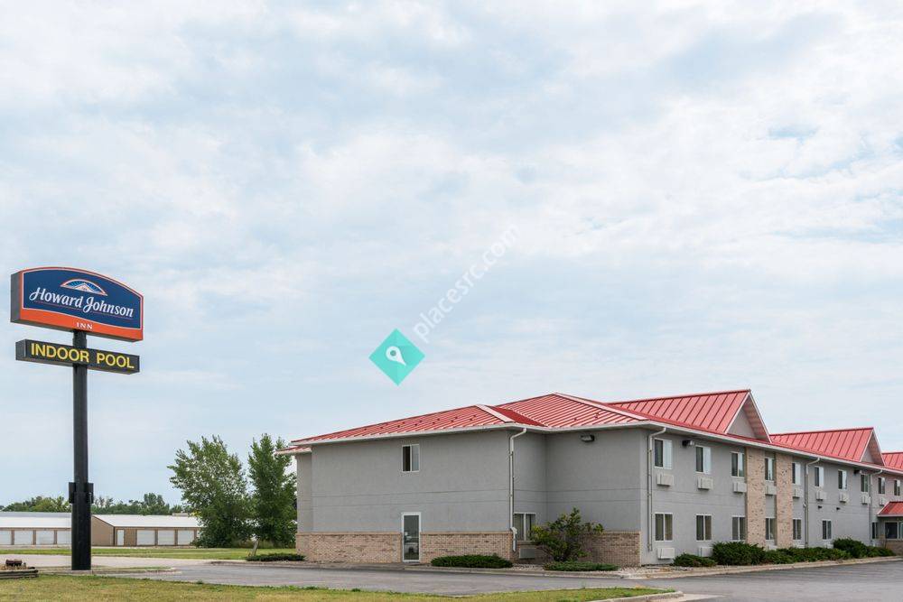 Howard Johnson by Wyndham West Fargo West Fargo