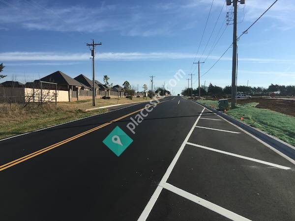 Howard's Excavating & Paving