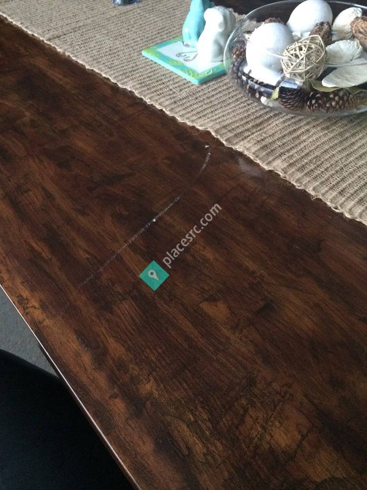 Jaron's Furniture Outlet