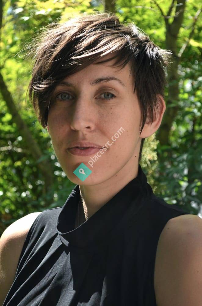 Jennifer Surjana, LAC