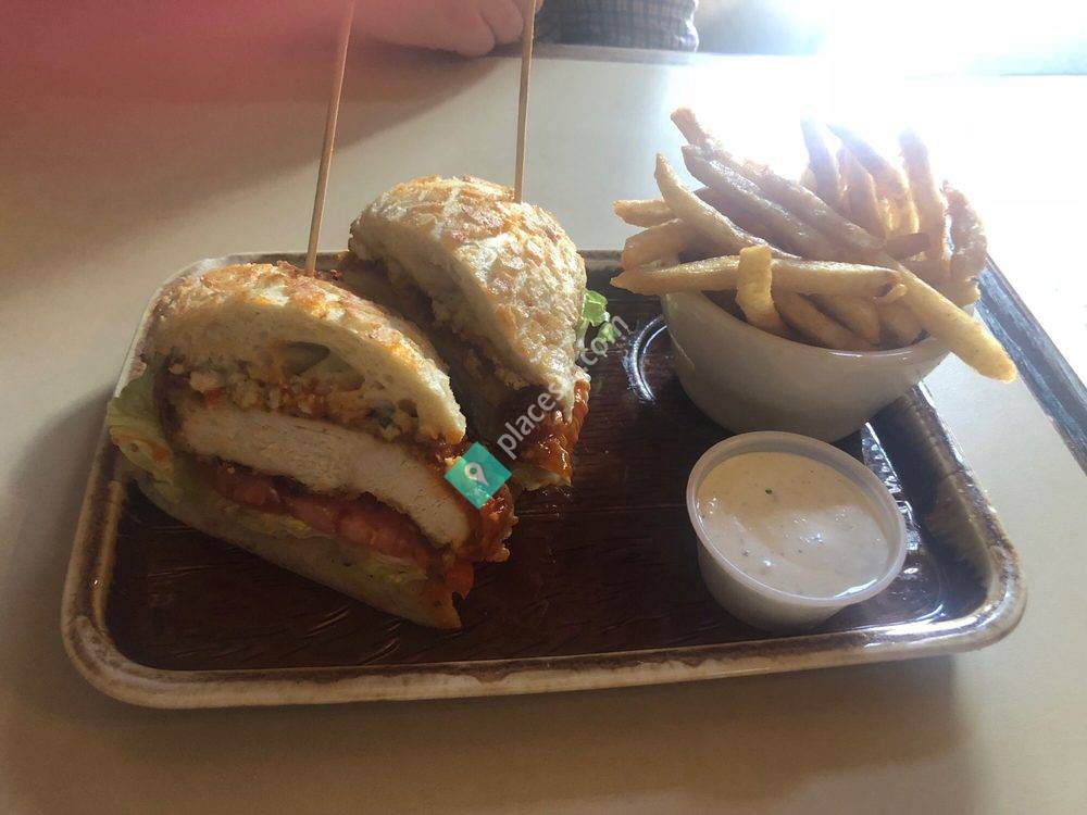 Lakeshore Resort Saloon