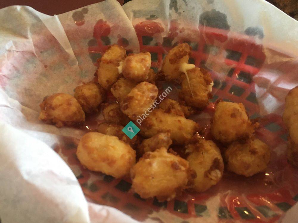 Light Palace Pub & Grill