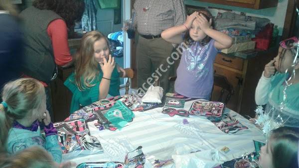 Mullen's Minis, Inc. - Self Storage & Portable Storage Containers; Truck Rentals & Packing Supplies