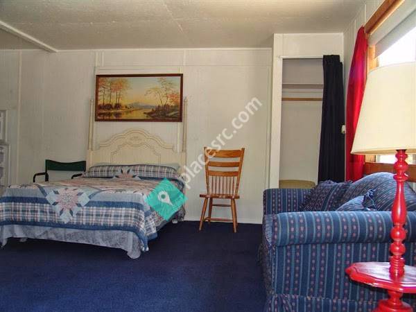 Ozarks Mountain Springs R.V. Park & Cabins