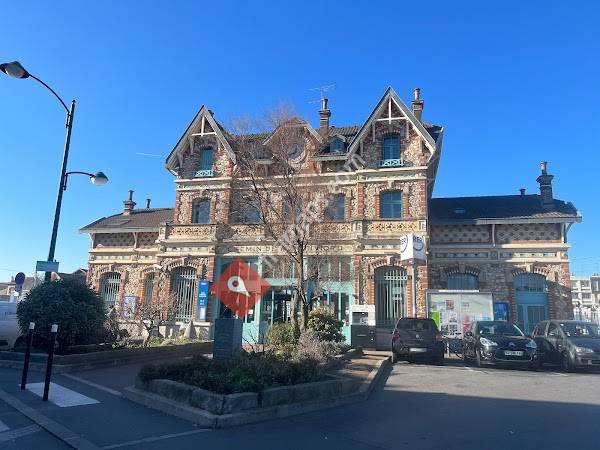 Épinay-sur-Seine – Gare