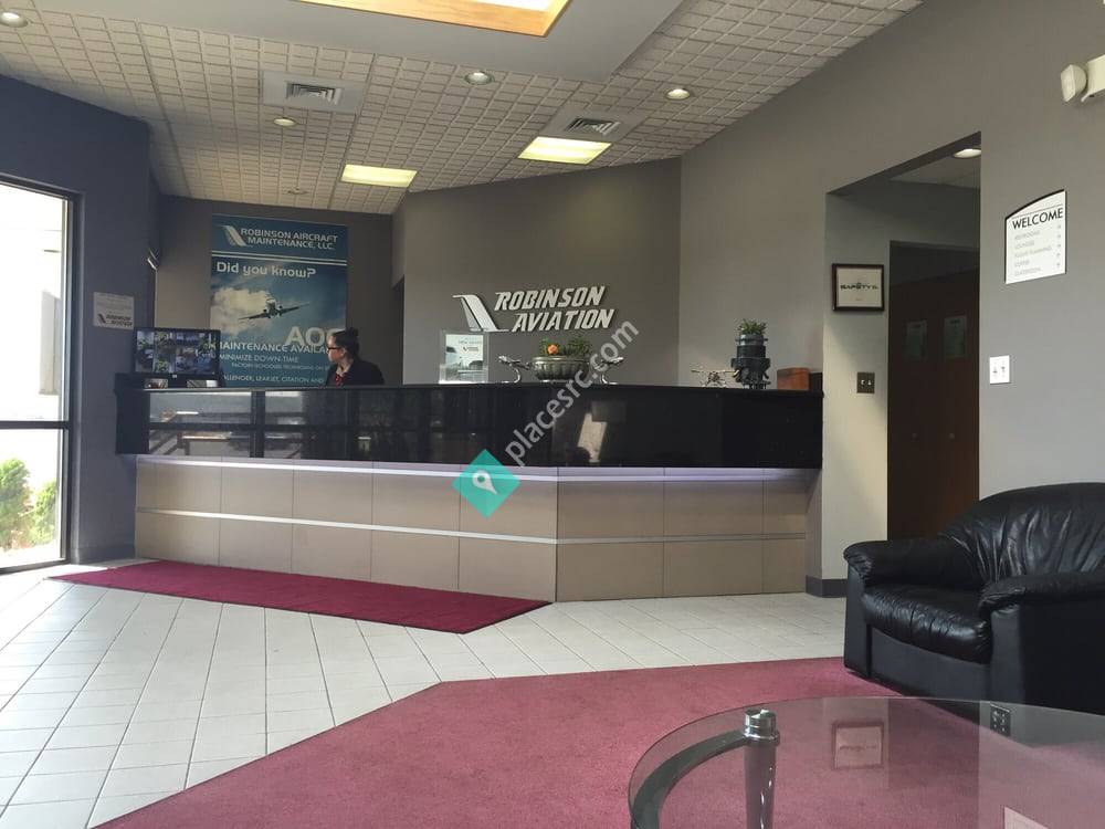 Robinson Aviation East Haven