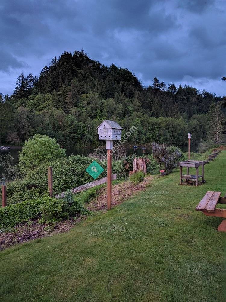 Sandy Riverfront Rv Resort