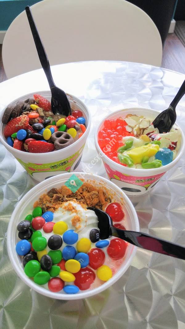 Sweet Frog Premium Frozen Yogurt