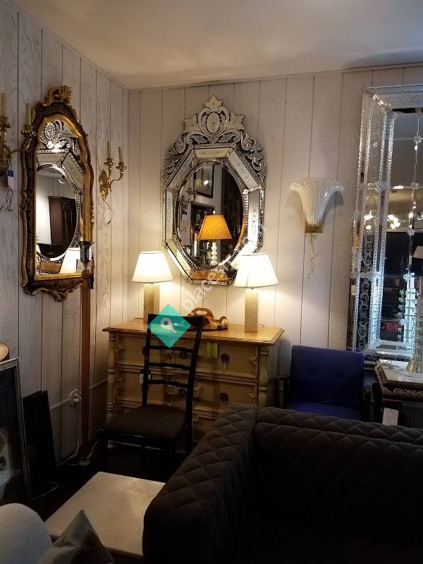 The Antique And Artisan Gallery