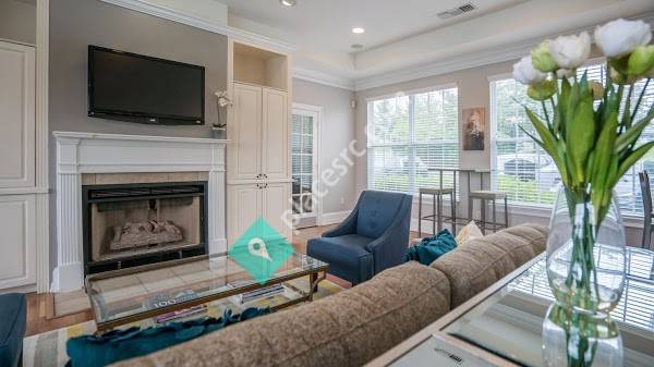 Willow Grove Apartment Homes